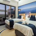 Penthouse With A View To Die For!