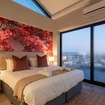 Penthouse With A View To Die For!