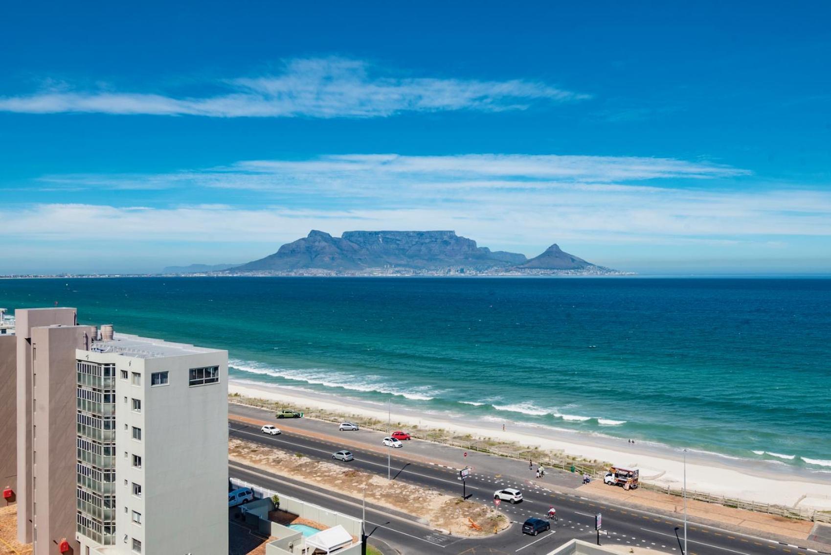 Apartment Penthouse With A View To For! Cape Town